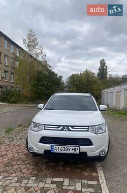 Позашляховик / Кросовер Mitsubishi Outlander 2012 в Кривому Розі
