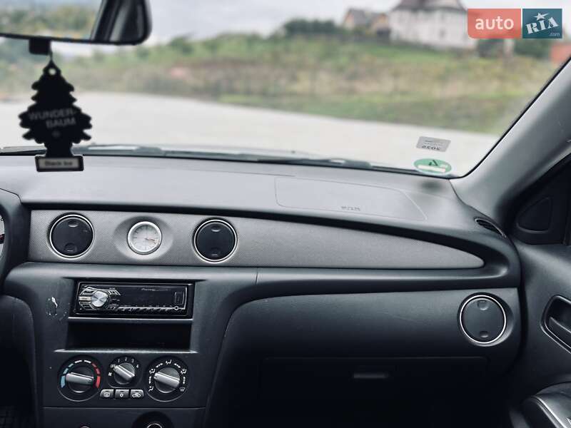 Позашляховик / Кросовер Mitsubishi Outlander 2006 в Чернівцях фото 49 Позашляховик / Кросовер Mitsubishi Outlander 2006 в Чернівцях