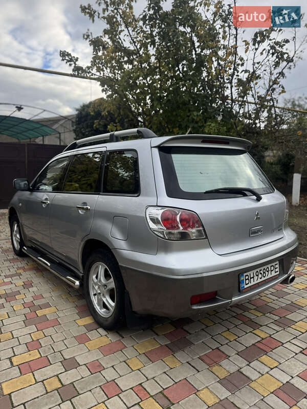 Внедорожник / Кроссовер Mitsubishi Outlander 2003 в Одессе фото 8 Внедорожник / Кроссовер Mitsubishi Outlander 2003 в Одессе