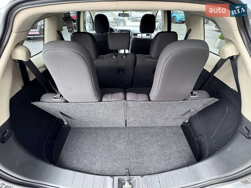 Внедорожник / Кроссовер Mitsubishi Outlander 2018 в Ровно фото 34 Внедорожник / Кроссовер Mitsubishi Outlander 2018 в Ровно