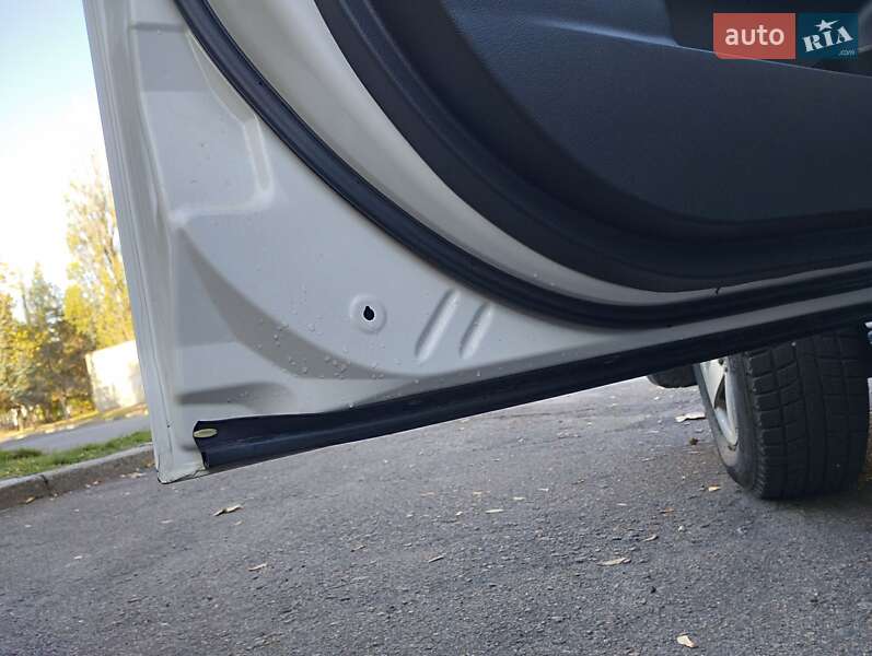Внедорожник / Кроссовер Mitsubishi Outlander 2012 в Николаеве фото 22 Внедорожник / Кроссовер Mitsubishi Outlander 2012 в Николаеве