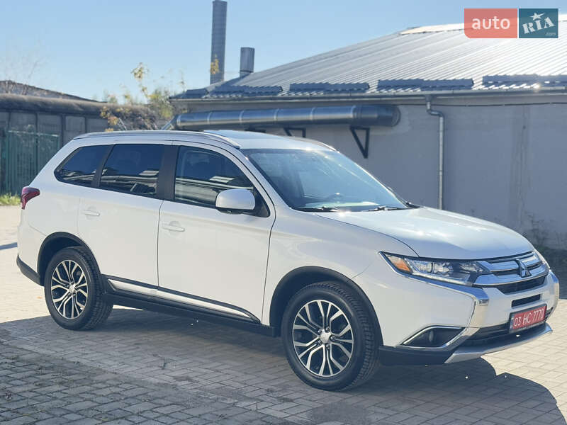 Внедорожник / Кроссовер Mitsubishi Outlander 2016 в Ковеле фото 14 Внедорожник / Кроссовер Mitsubishi Outlander 2016 в Ковеле