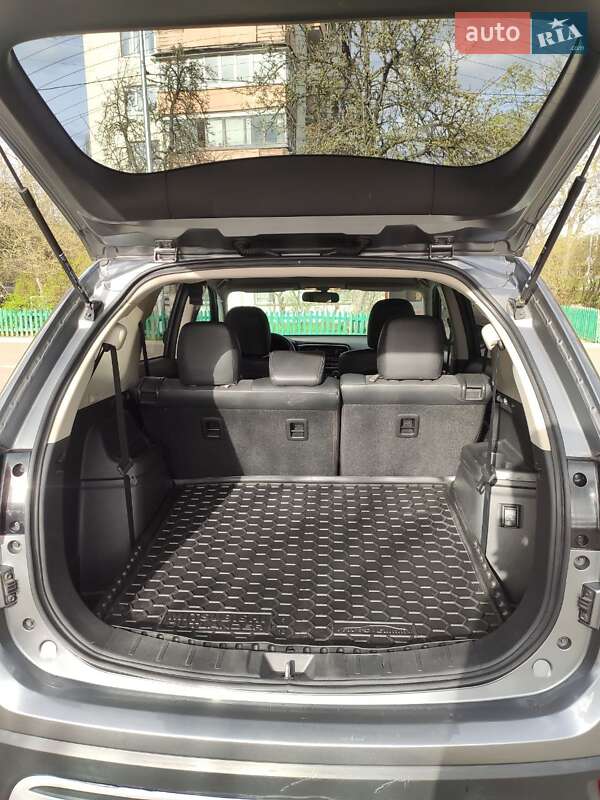 Позашляховик / Кросовер Mitsubishi Outlander 2019 в Києві фото 6 Позашляховик / Кросовер Mitsubishi Outlander 2019 в Києві