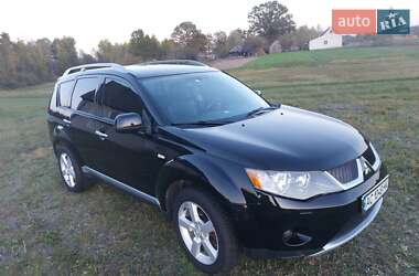 Позашляховик / Кросовер Mitsubishi Outlander 2007 в Ратному