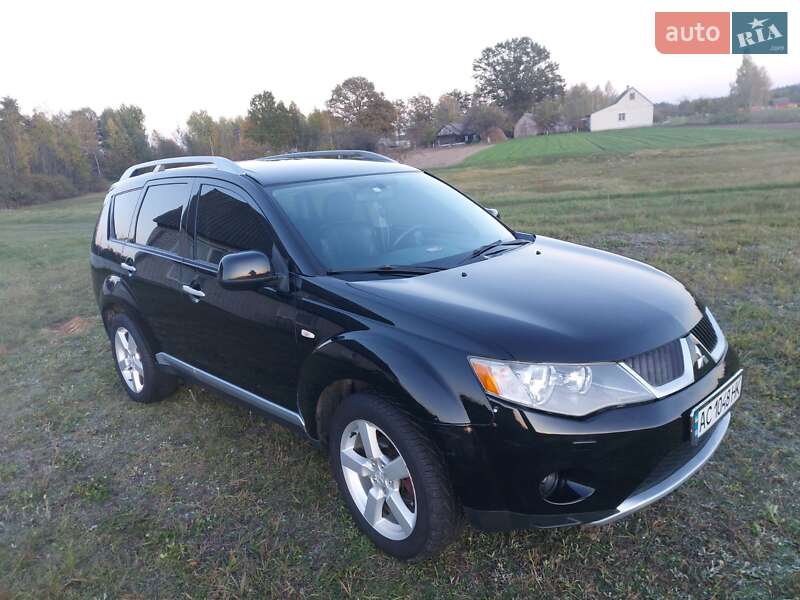 Позашляховик / Кросовер Mitsubishi Outlander 2007 в Ратному