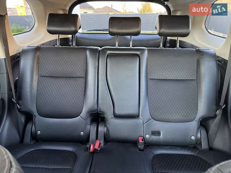 Позашляховик / Кросовер Mitsubishi Outlander 2014 в Луцьку