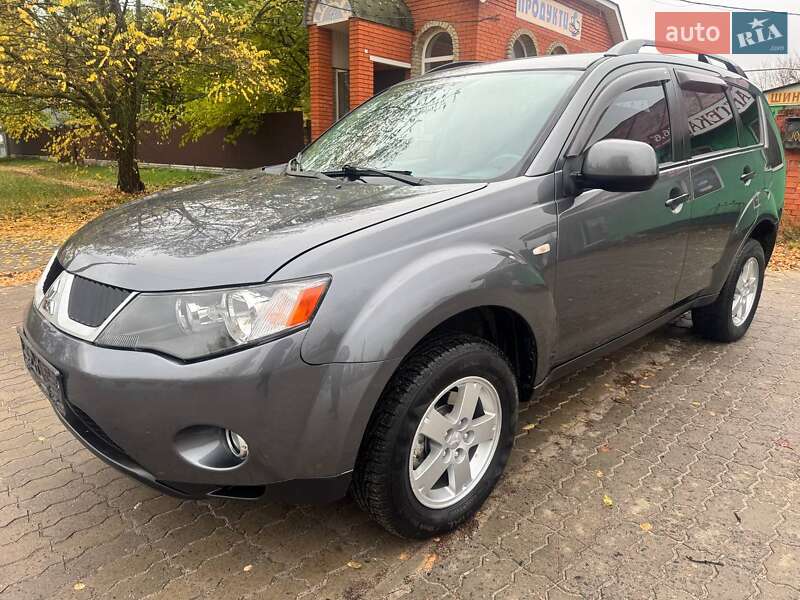 Позашляховик / Кросовер Mitsubishi Outlander 2008 в Охтирці