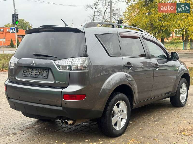 Позашляховик / Кросовер Mitsubishi Outlander 2008 в Охтирці