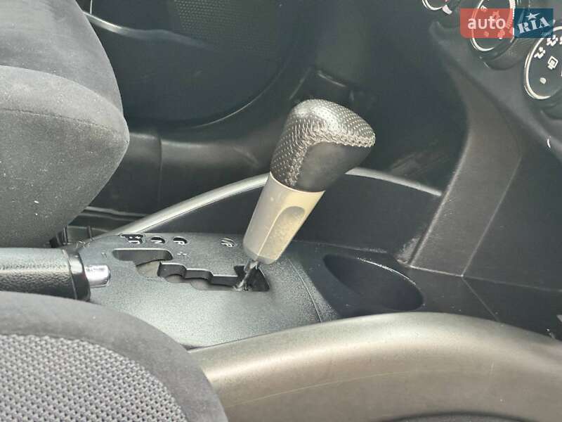 Позашляховик / Кросовер Mitsubishi Outlander 2008 в Охтирці