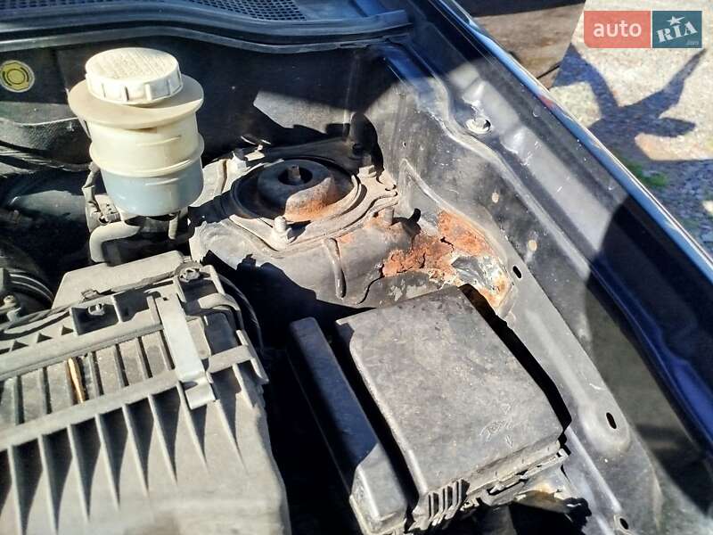 Внедорожник / Кроссовер Mitsubishi Outlander 2006 в Львове фото 18 Внедорожник / Кроссовер Mitsubishi Outlander 2006 в Львове