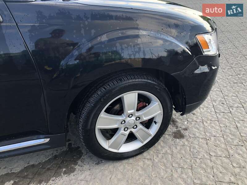 Позашляховик / Кросовер Mitsubishi Outlander 2009 в Кам'янці-Бузькій фото 3 Позашляховик / Кросовер Mitsubishi Outlander 2009 в Кам'янці-Бузькій