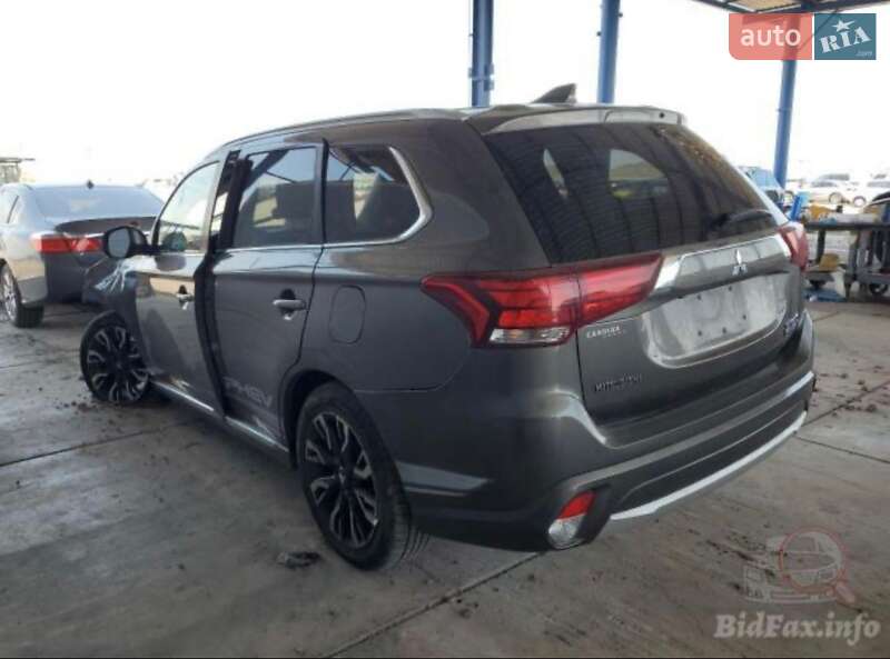 Позашляховик / Кросовер Mitsubishi Outlander 2018 в Вінниці фото 7 Позашляховик / Кросовер Mitsubishi Outlander 2018 в Вінниці