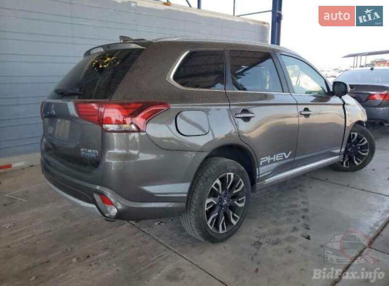 Позашляховик / Кросовер Mitsubishi Outlander 2018 в Вінниці фото 9 Позашляховик / Кросовер Mitsubishi Outlander 2018 в Вінниці