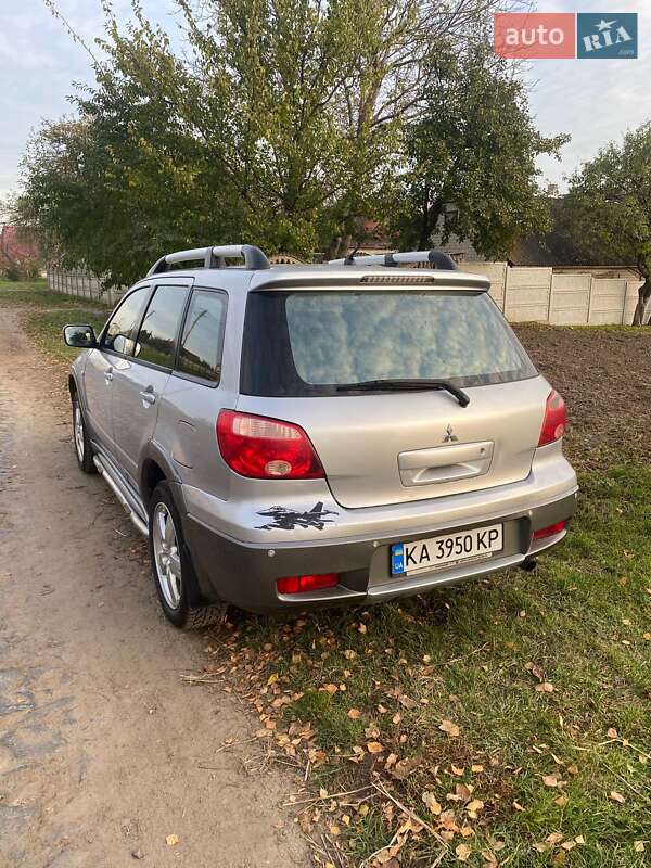 Внедорожник / Кроссовер Mitsubishi Outlander 2006 в Киеве фото 3 Внедорожник / Кроссовер Mitsubishi Outlander 2006 в Киеве