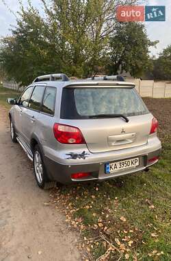 Внедорожник / Кроссовер Mitsubishi Outlander 2006 в 