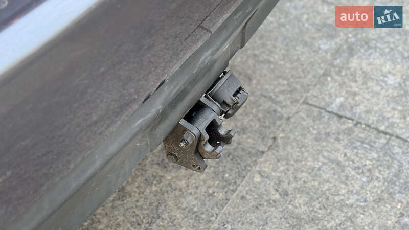 Внедорожник / Кроссовер Mitsubishi Outlander 2011 в Ровно