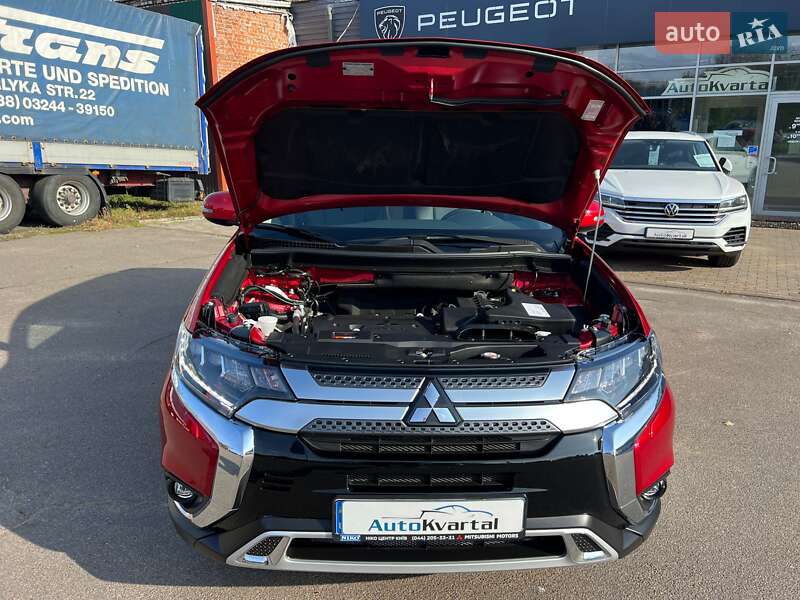 Позашляховик / Кросовер Mitsubishi Outlander 2021 в Чернігові фото 37 Позашляховик / Кросовер Mitsubishi Outlander 2021 в Чернігові