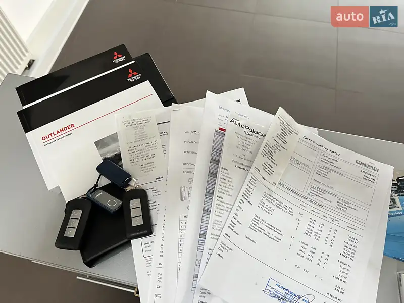 Позашляховик / Кросовер Mitsubishi Outlander 2021 в Чернігові документ 2 фото Позашляховик / Кросовер Mitsubishi Outlander 2021 в Чернігові документ