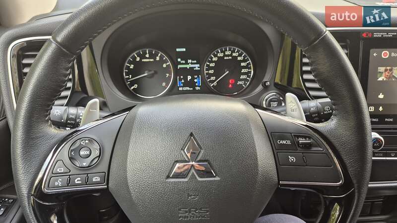 Позашляховик / Кросовер Mitsubishi Outlander 2022 в Черкасах фото 3 Позашляховик / Кросовер Mitsubishi Outlander 2022 в Черкасах