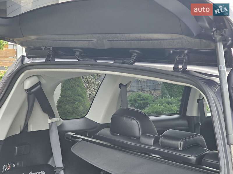 Позашляховик / Кросовер Mitsubishi Outlander 2011 в Стрию фото 46 Позашляховик / Кросовер Mitsubishi Outlander 2011 в Стрию