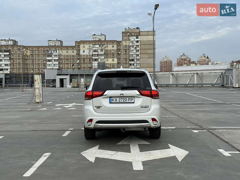 Позашляховик / Кросовер Mitsubishi Outlander 2018 в Києві фото 10 Позашляховик / Кросовер Mitsubishi Outlander 2018 в Києві