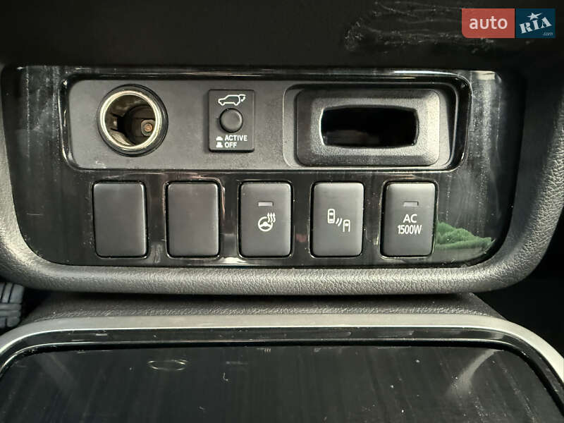 Позашляховик / Кросовер Mitsubishi Outlander 2018 в Києві фото 62 Позашляховик / Кросовер Mitsubishi Outlander 2018 в Києві