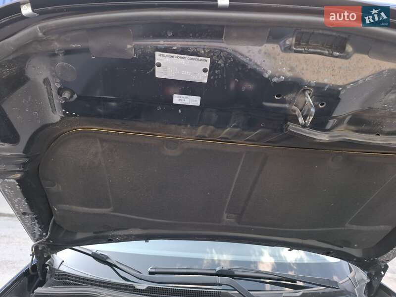 Внедорожник / Кроссовер Mitsubishi Outlander 2016 в Черновцах фото 19 Внедорожник / Кроссовер Mitsubishi Outlander 2016 в Черновцах