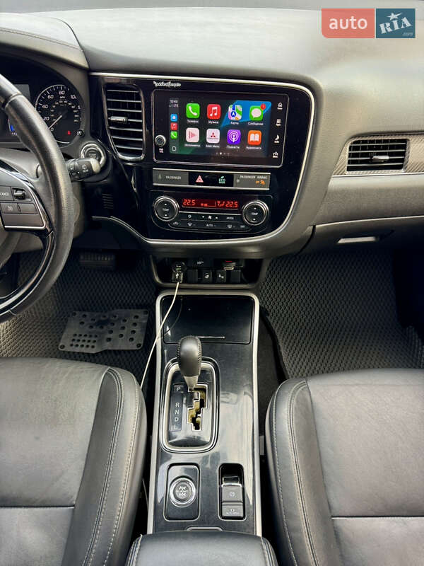 Позашляховик / Кросовер Mitsubishi Outlander 2018 в Києві фото 31 Позашляховик / Кросовер Mitsubishi Outlander 2018 в Києві