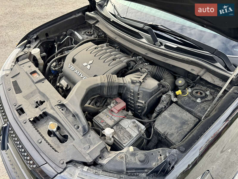 Позашляховик / Кросовер Mitsubishi Outlander 2018 в Києві фото 63 Позашляховик / Кросовер Mitsubishi Outlander 2018 в Києві