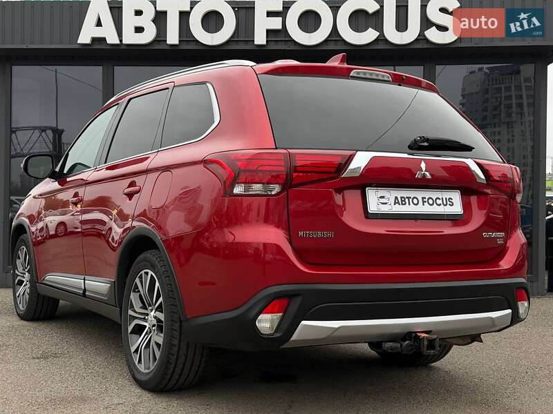Позашляховик / Кросовер Mitsubishi Outlander 2016 в Києві фото 8 Позашляховик / Кросовер Mitsubishi Outlander 2016 в Києві
