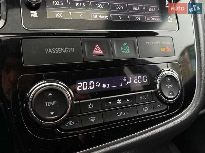Позашляховик / Кросовер Mitsubishi Outlander 2016 в Києві фото 30 Позашляховик / Кросовер Mitsubishi Outlander 2016 в Києві