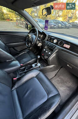 Внедорожник / Кроссовер Mitsubishi Outlander 2004 в  фото 27 Внедорожник / Кроссовер Mitsubishi Outlander 2004 в