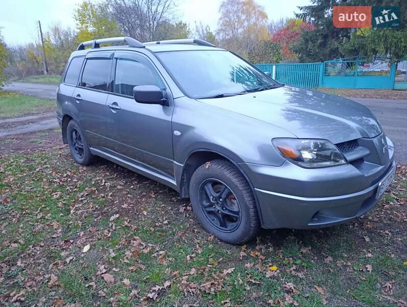 Внедорожник / Кроссовер Mitsubishi Outlander 2003 в Миргороде фото 3 Внедорожник / Кроссовер Mitsubishi Outlander 2003 в Миргороде
