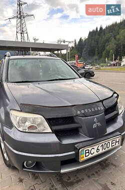 Позашляховик / Кросовер Mitsubishi Outlander 2008 в Трухановому Позашляховик / Кросовер Mitsubishi Outlander 2008 в Трухановому