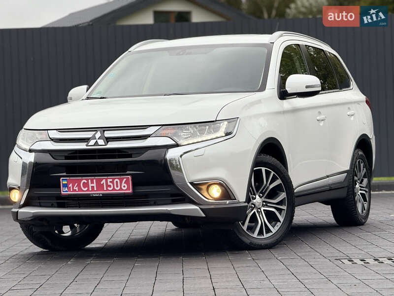 Позашляховик / Кросовер Mitsubishi Outlander 2016 в Самборі фото 15 Позашляховик / Кросовер Mitsubishi Outlander 2016 в Самборі