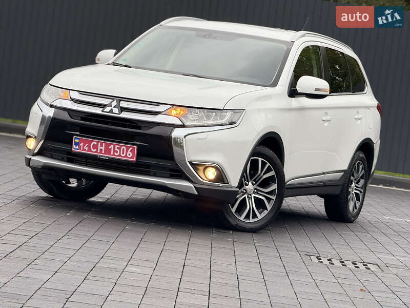 Позашляховик / Кросовер Mitsubishi Outlander 2016 в Самборі фото 21 Позашляховик / Кросовер Mitsubishi Outlander 2016 в Самборі