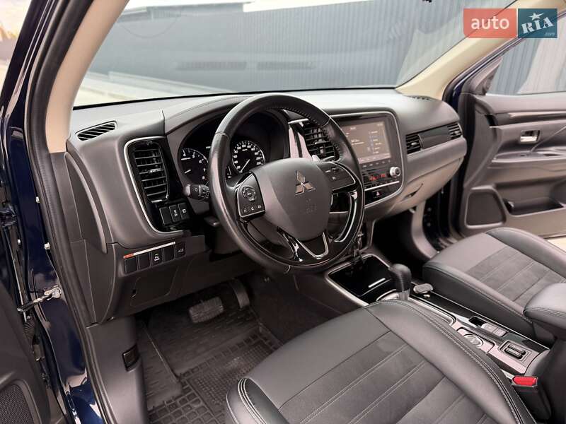 Позашляховик / Кросовер Mitsubishi Outlander 2021 в Кропивницькому фото 23 Позашляховик / Кросовер Mitsubishi Outlander 2021 в Кропивницькому