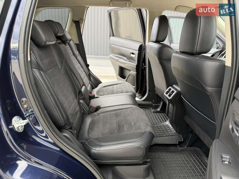 Позашляховик / Кросовер Mitsubishi Outlander 2021 в Кропивницькому фото 44 Позашляховик / Кросовер Mitsubishi Outlander 2021 в Кропивницькому