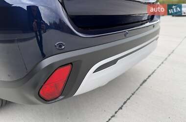 Внедорожник / Кроссовер Mitsubishi Outlander 2021 в 