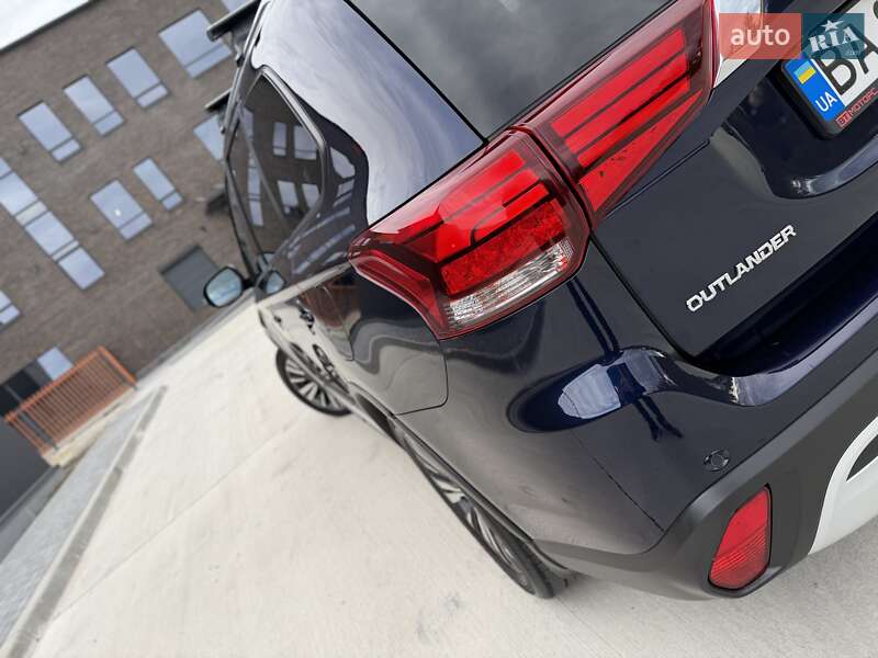 Позашляховик / Кросовер Mitsubishi Outlander 2021 в Кропивницькому фото 59 Позашляховик / Кросовер Mitsubishi Outlander 2021 в Кропивницькому