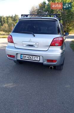 Внедорожник / Кроссовер Mitsubishi Outlander 2005 в  фото 11 Внедорожник / Кроссовер Mitsubishi Outlander 2005 в