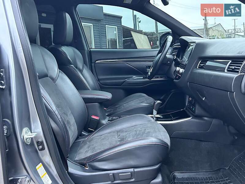 Позашляховик / Кросовер Mitsubishi Outlander 2020 в Одесі фото 38 Позашляховик / Кросовер Mitsubishi Outlander 2020 в Одесі
