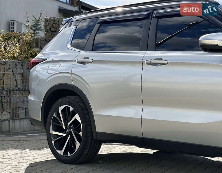 Позашляховик / Кросовер Mitsubishi Outlander 2022 в Стрию фото 24 Позашляховик / Кросовер Mitsubishi Outlander 2022 в Стрию