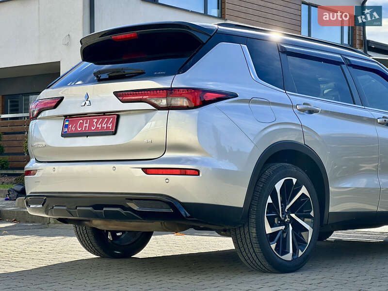 Позашляховик / Кросовер Mitsubishi Outlander 2022 в Стрию фото 44 Позашляховик / Кросовер Mitsubishi Outlander 2022 в Стрию