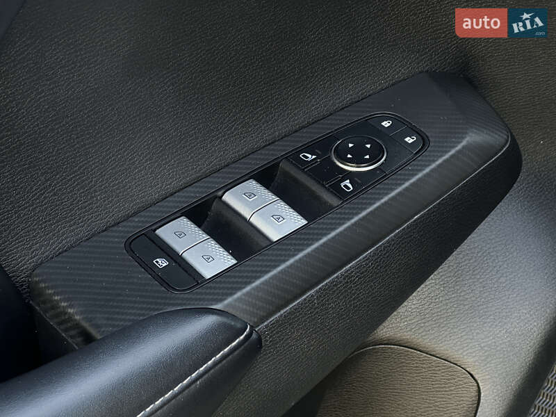 Позашляховик / Кросовер Mitsubishi Outlander 2022 в Стрию фото 48 Позашляховик / Кросовер Mitsubishi Outlander 2022 в Стрию