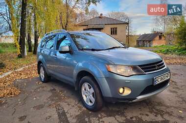Внедорожник / Кроссовер Mitsubishi Outlander 2008 в 