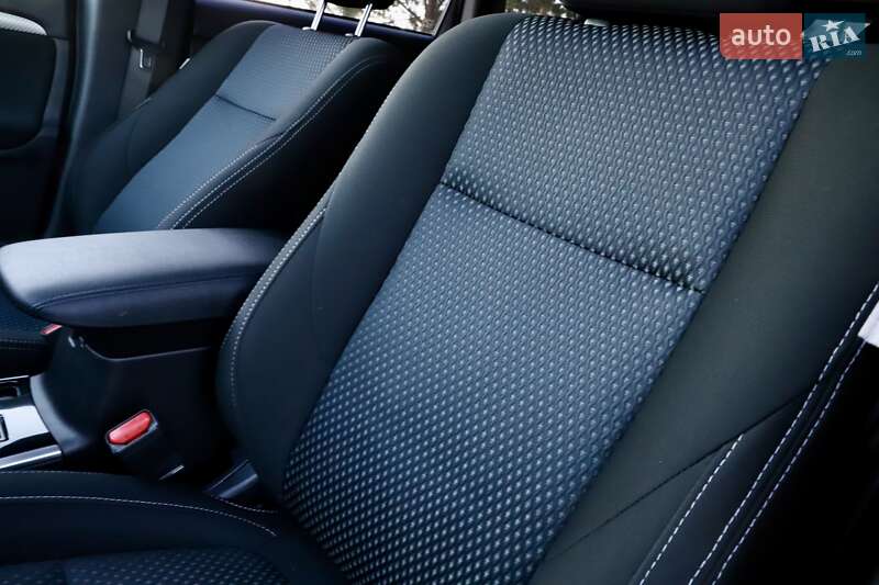 Внедорожник / Кроссовер Mitsubishi Outlander 2018 в Дрогобыче фото 65 Внедорожник / Кроссовер Mitsubishi Outlander 2018 в Дрогобыче