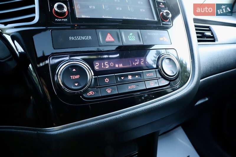 Внедорожник / Кроссовер Mitsubishi Outlander 2018 в Дрогобыче фото 70 Внедорожник / Кроссовер Mitsubishi Outlander 2018 в Дрогобыче