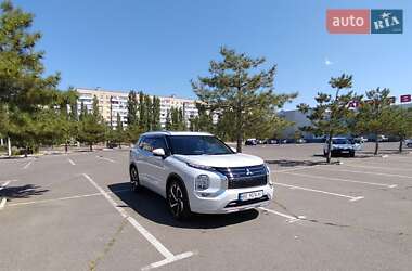 Позашляховик / Кросовер Mitsubishi Outlander 2024 в Миколаєві Позашляховик / Кросовер Mitsubishi Outlander 2024 в Миколаєві