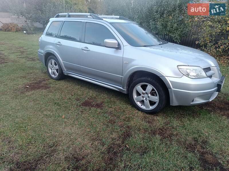 Внедорожник / Кроссовер Mitsubishi Outlander 2007 в Зенькове